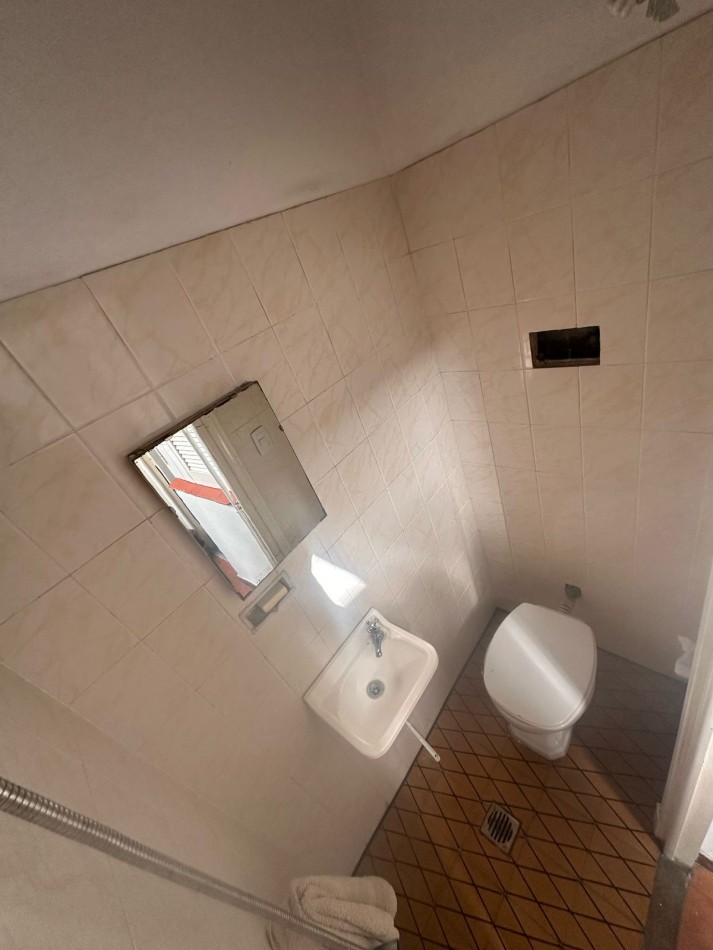 Departamento 4 Ambientes con Dependencia