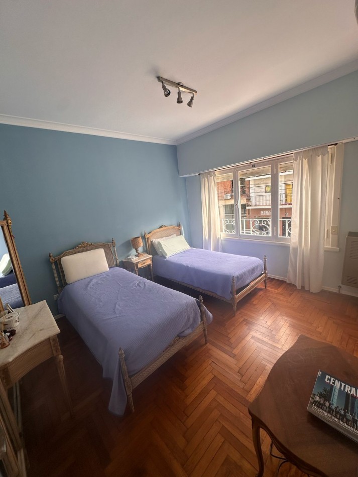 Departamento 4 Ambientes con Dependencia