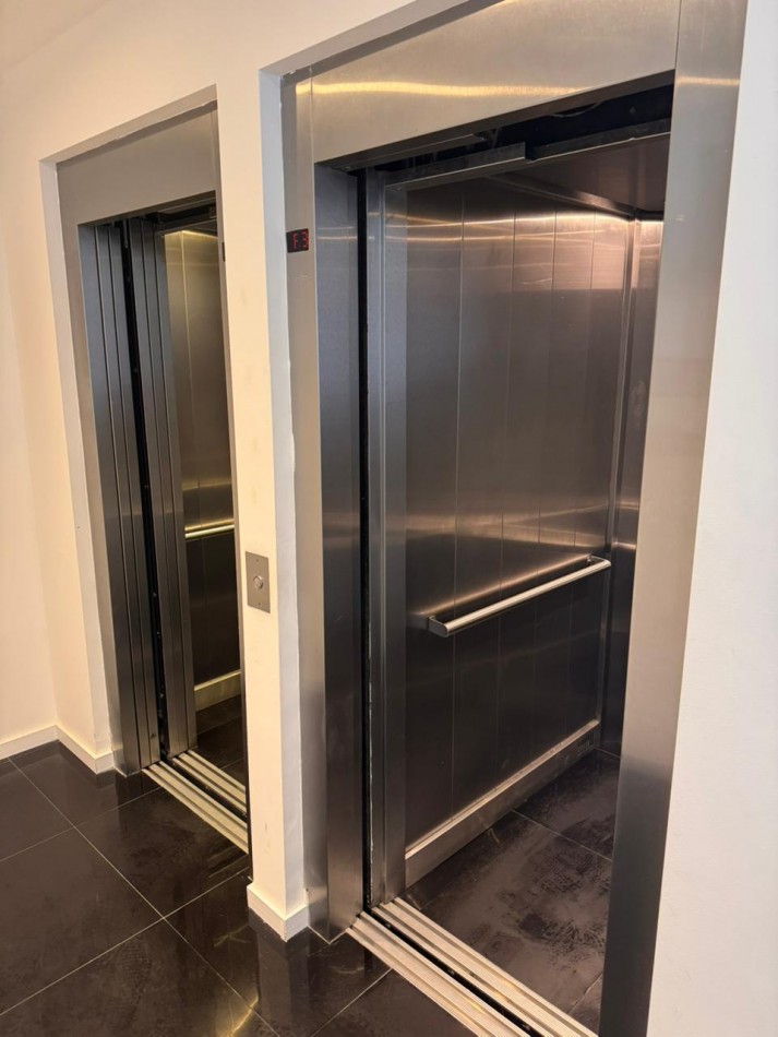 OFICINA EN PLAZA MITRE