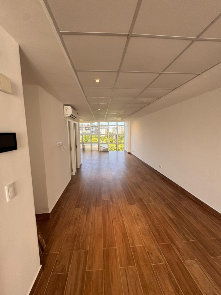 OFICINA EN PLAZA MITRE