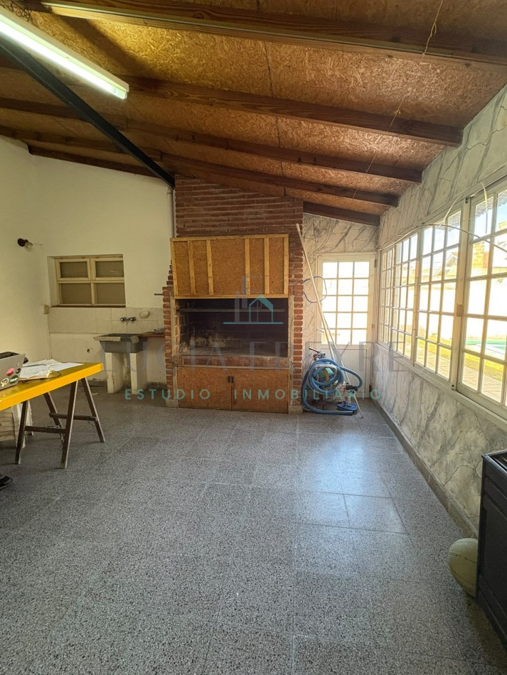 CASA EN VENTA EN BALCARCE 8000