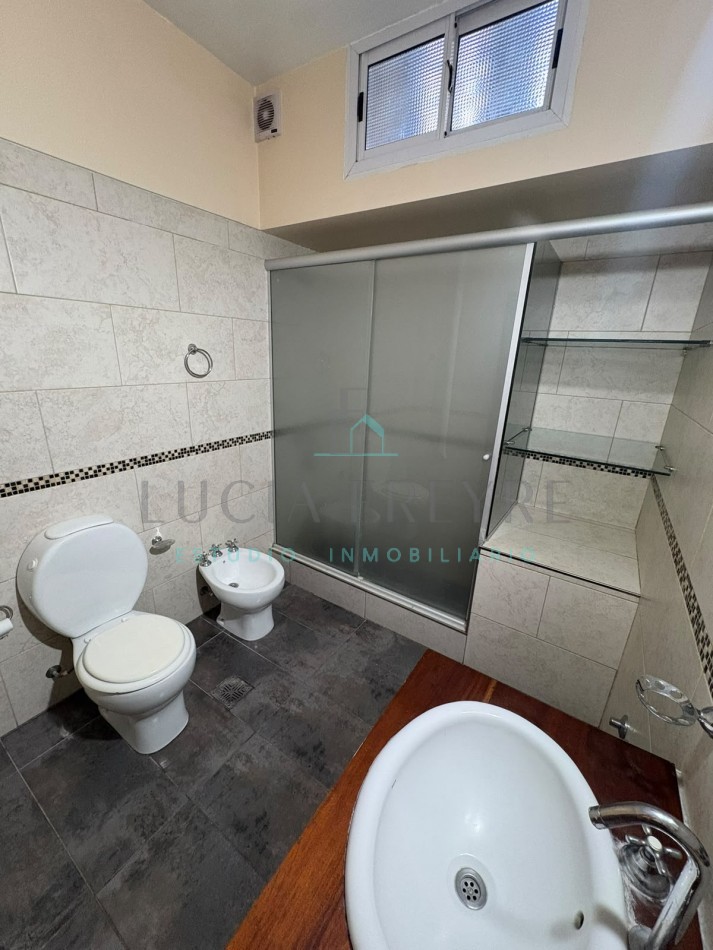 CASA EN VENTA EN BALCARCE 8000