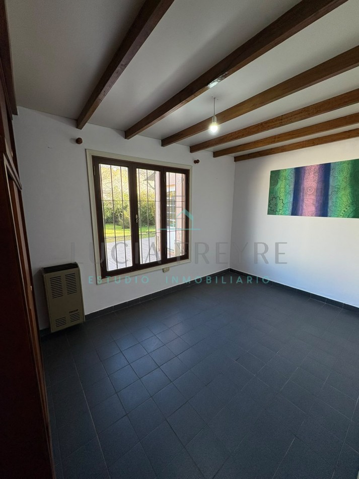 CASA EN VENTA EN BALCARCE 8000