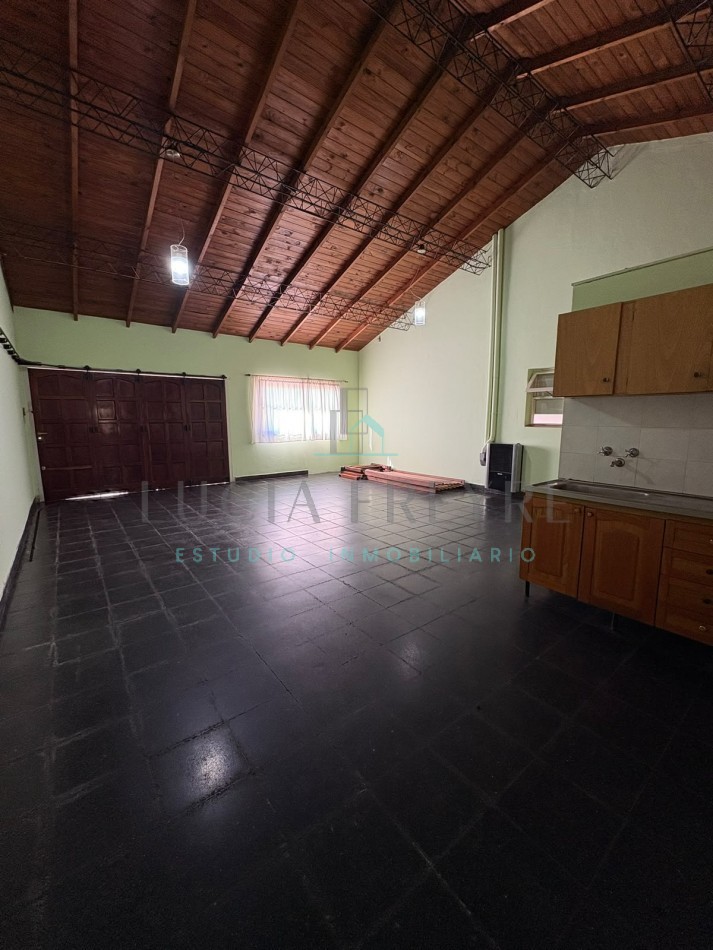 CASA EN VENTA EN BALCARCE 8000
