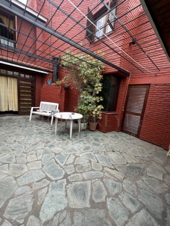 Casa 4 amb. PARQUE LURO