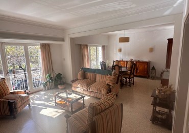 Departamento 4 Ambientes con Dependencia