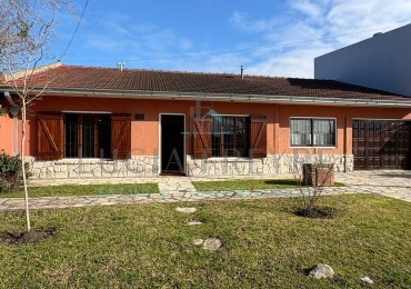 CASA EN VENTA EN BALCARCE 8000